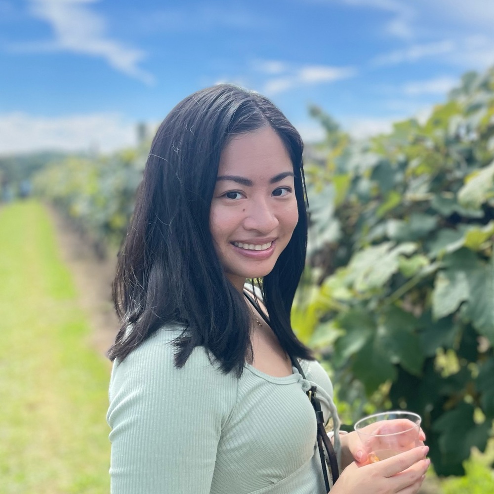 Meet your Posher, Angela